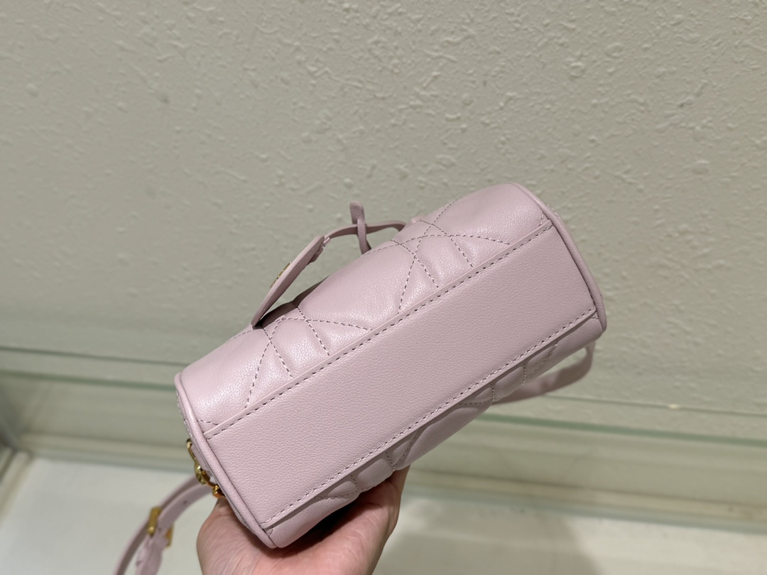 Dior Groove 17 Mini Bag Pale Pink Macrocannage Calfskin